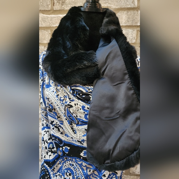 Alexis Bendel Fur Scarf Wrap in Elegant Black NWT! - Picture 2 of 6